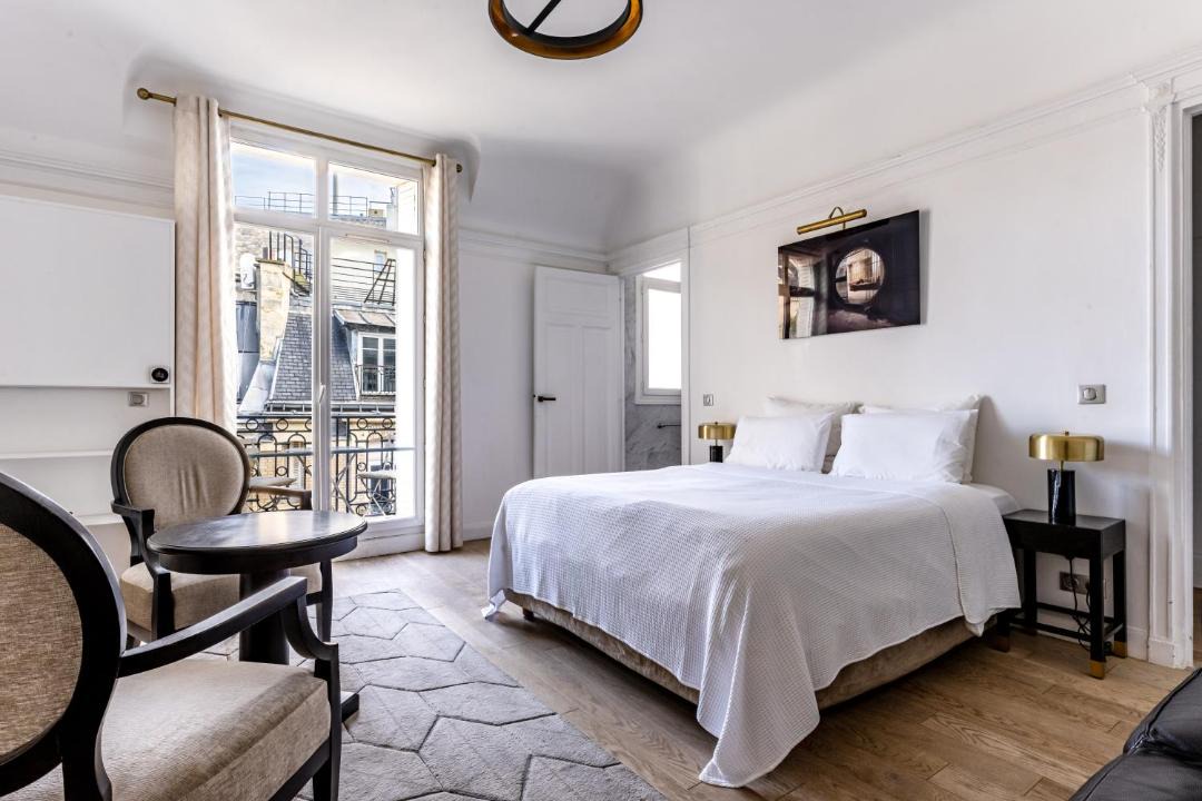 Photo of Bedroom in Faubourg-du-Roule