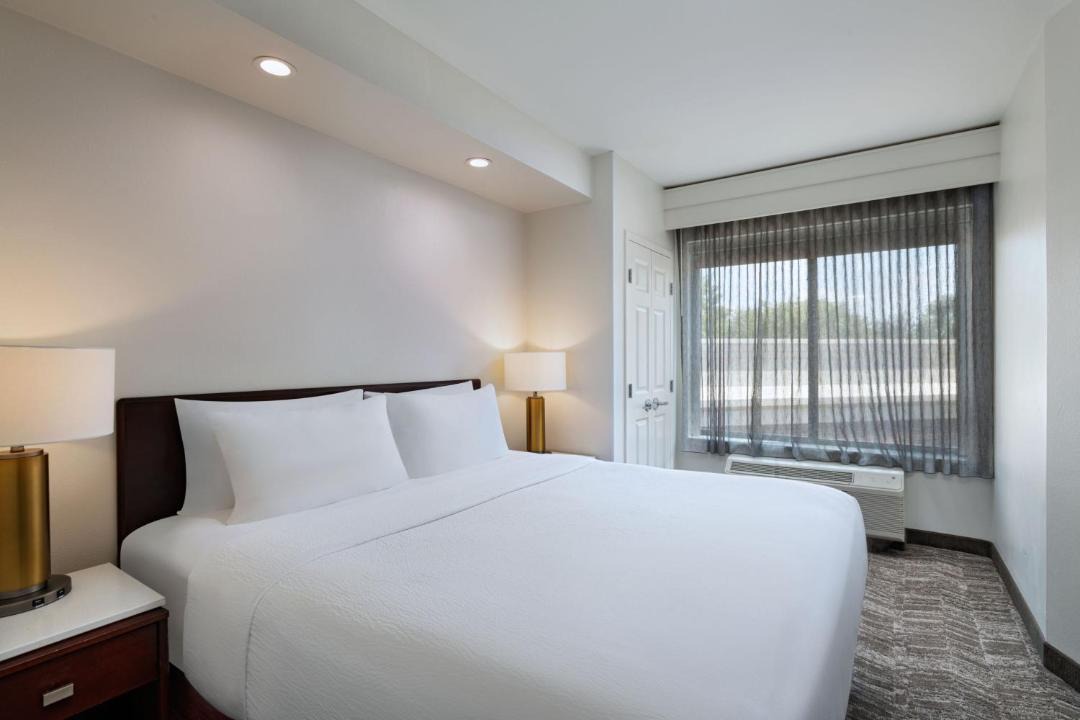 Photo of Bedroom in Las Colinas