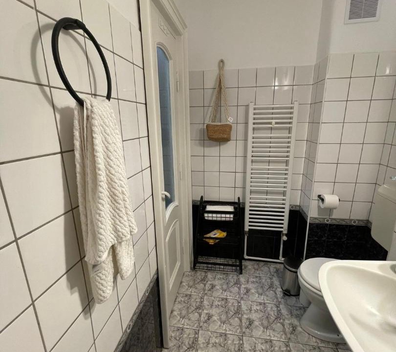 Photo of Bathroom in Reghin