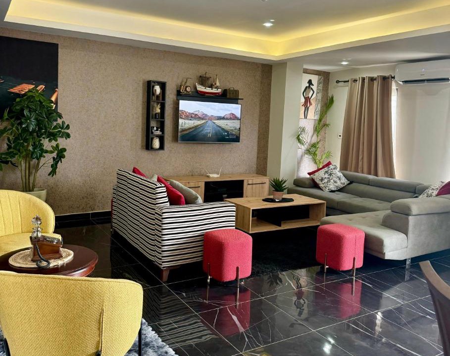 Photo of Livingroom in North Ridge