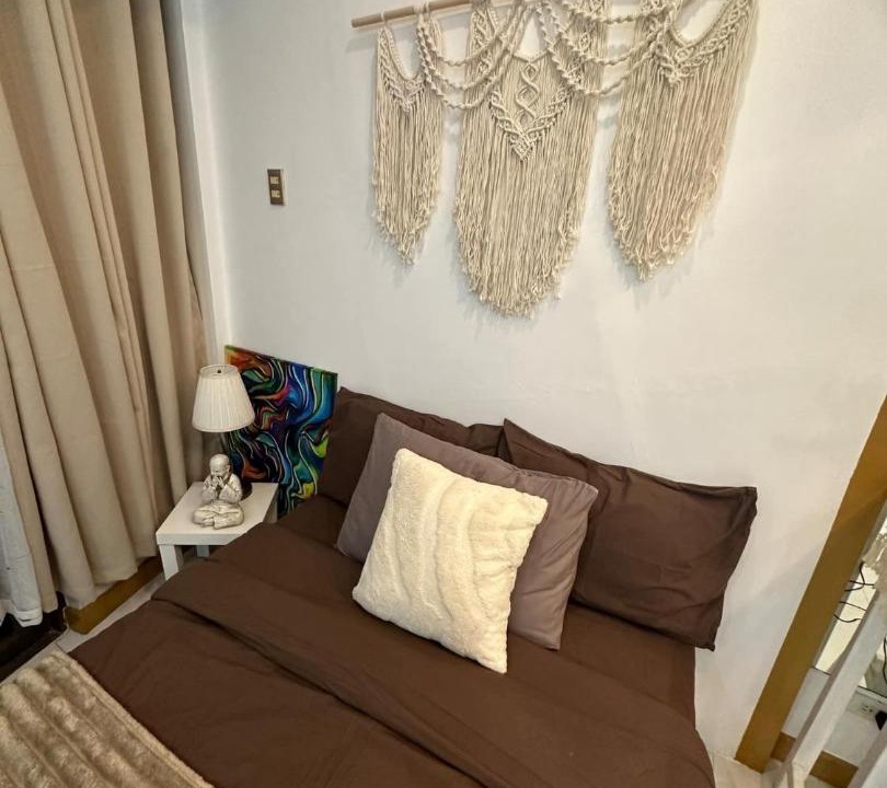 Photo of Bedroom in Legazpi Village