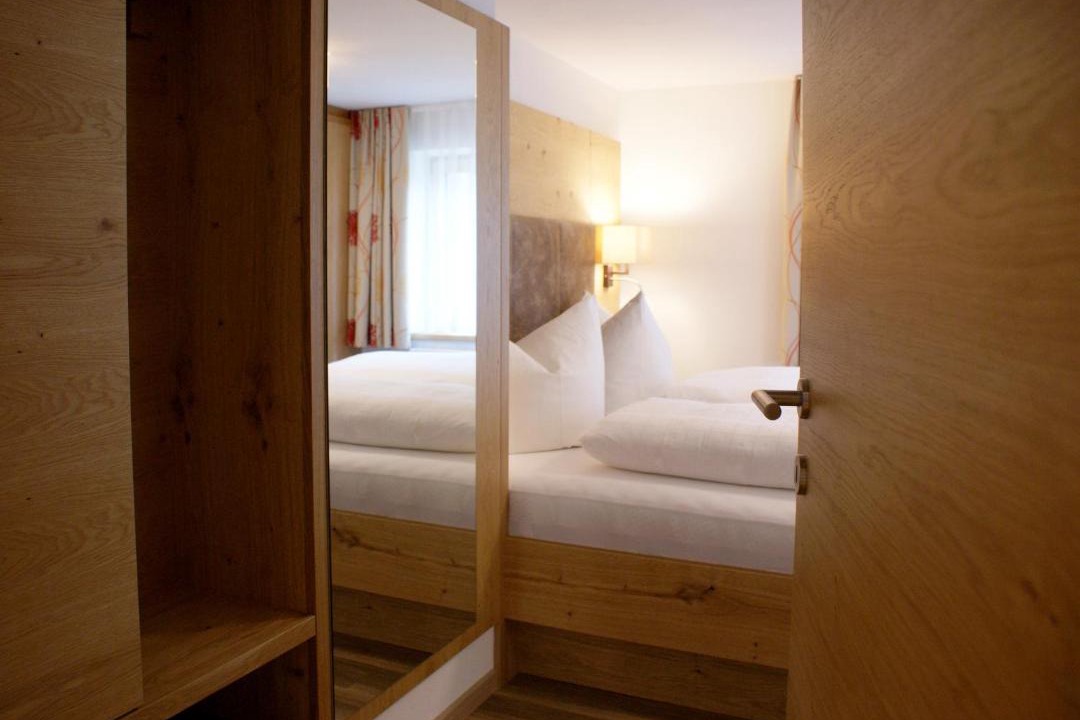Photo of Bedroom in See