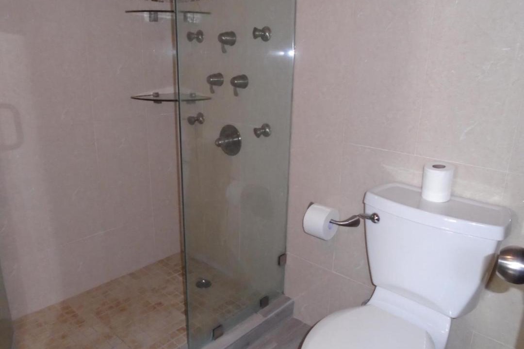 Photo of Bathroom in Isla Verde