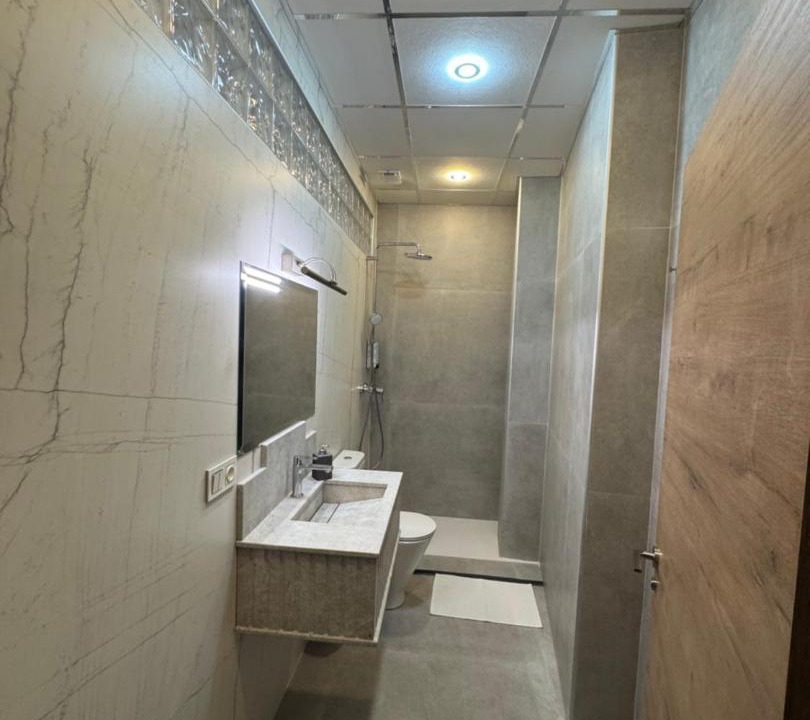Photo of Bathroom in Fines