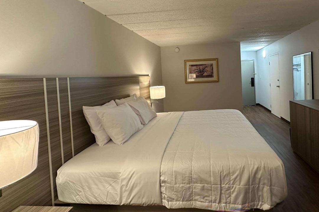 Photo of Bedroom in Milesburg