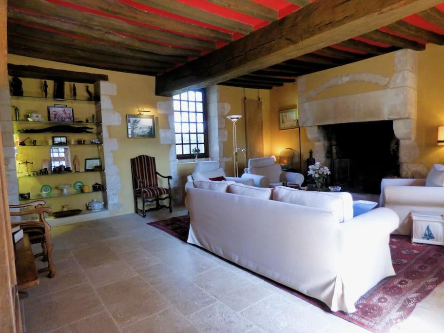 Photo of Livingroom in Saint-Longis