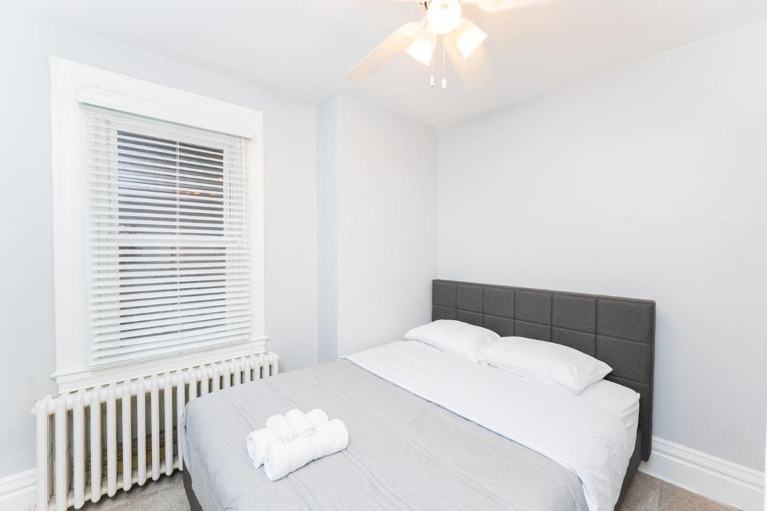 Photo of Bedroom in Lawrenceville
