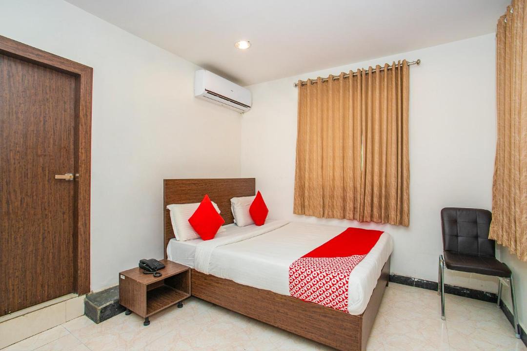 Photo of Bedroom in Embassy Golf Links Business Park