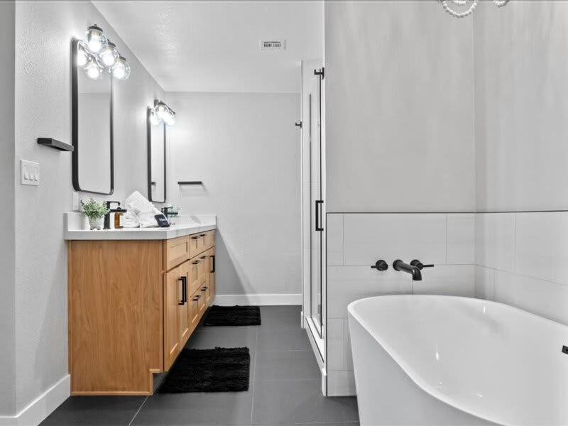 Photo of Bathroom in Avant