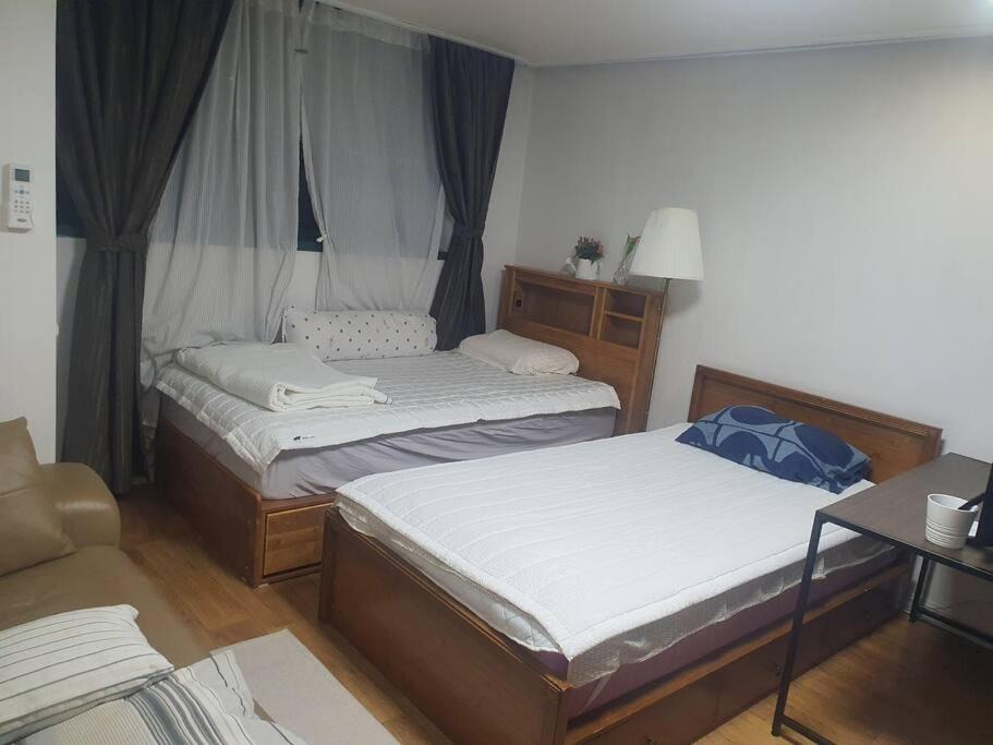 Photo of Bedroom in Oryu-dong