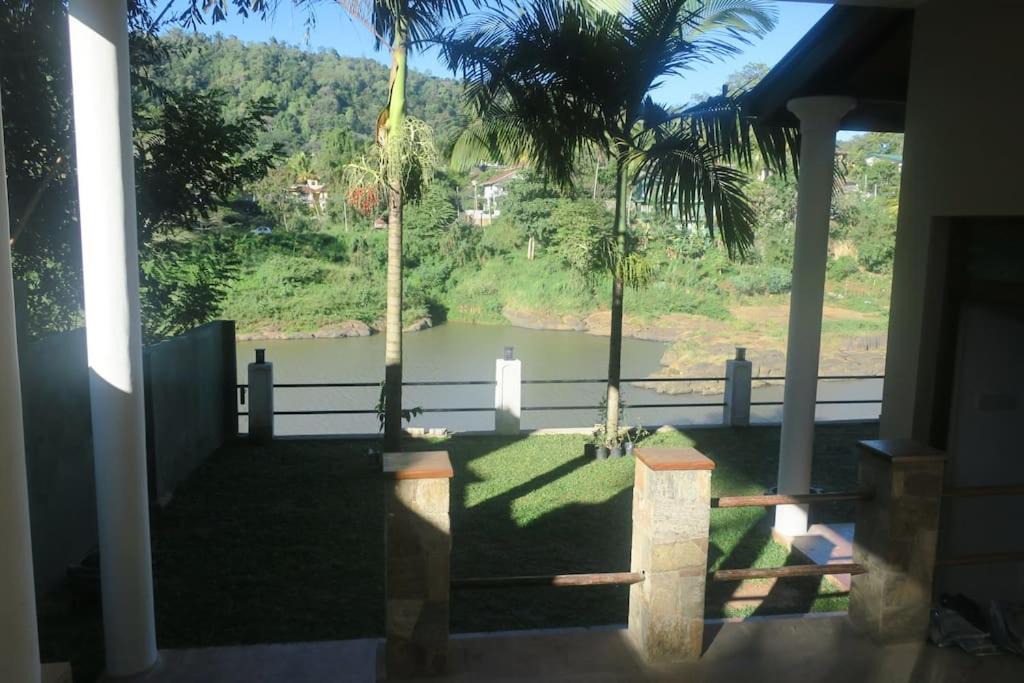 Photo of Others in Sirimalwatta