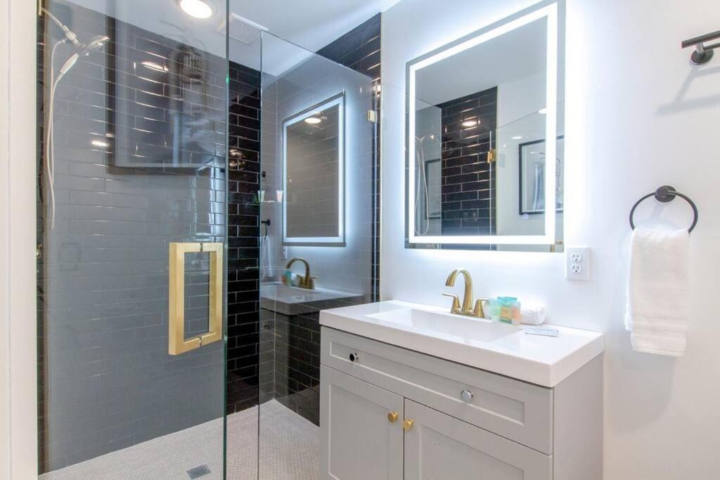 Photo of Bathroom in Woodbine