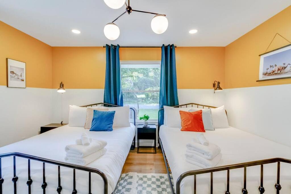 Photo of Bedroom in Woodbine