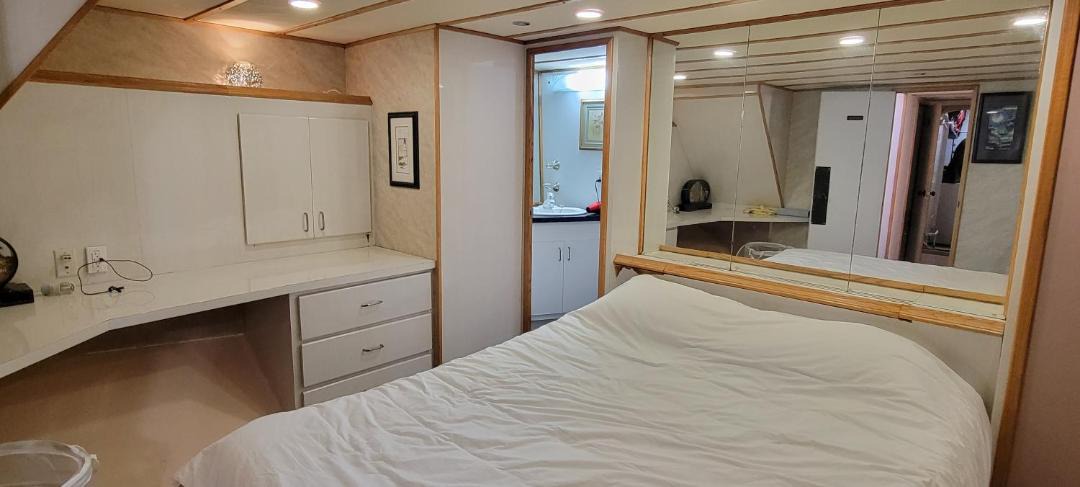 Photo of Bedroom in Central