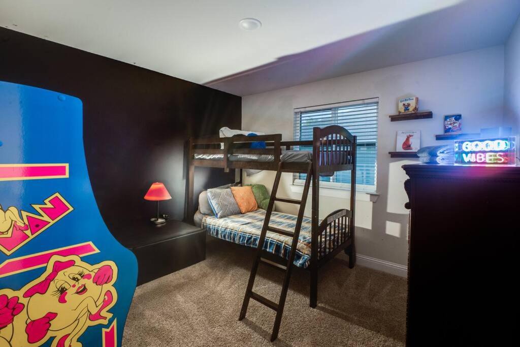 Photo of Bedroom in Sanger