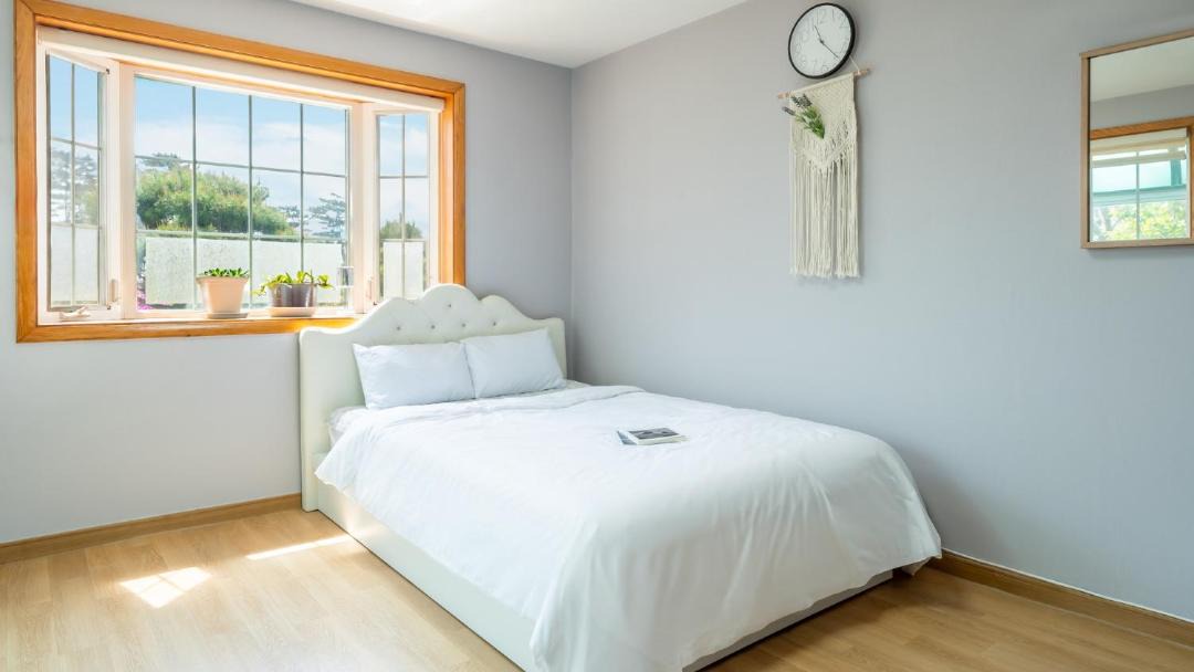 Photo of Bedroom in Mongdae
