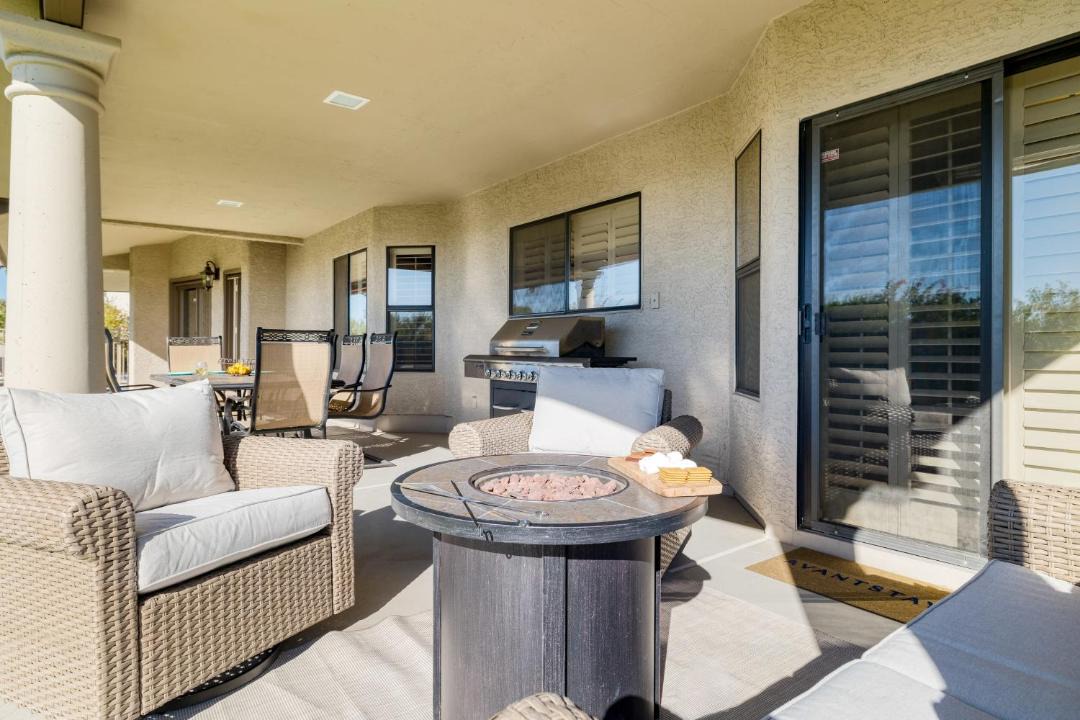 Photo of Patio Balcony in Pinnacle Peak Shadows