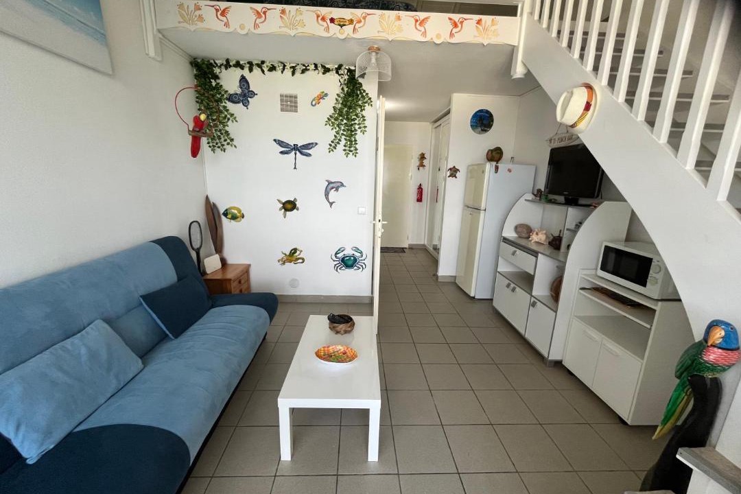 Photo of Others in L'Autre-Bord