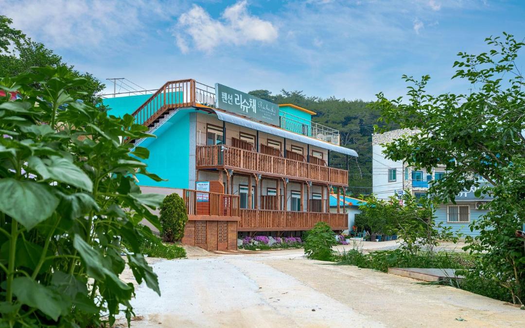 Photo of Others in Taean
