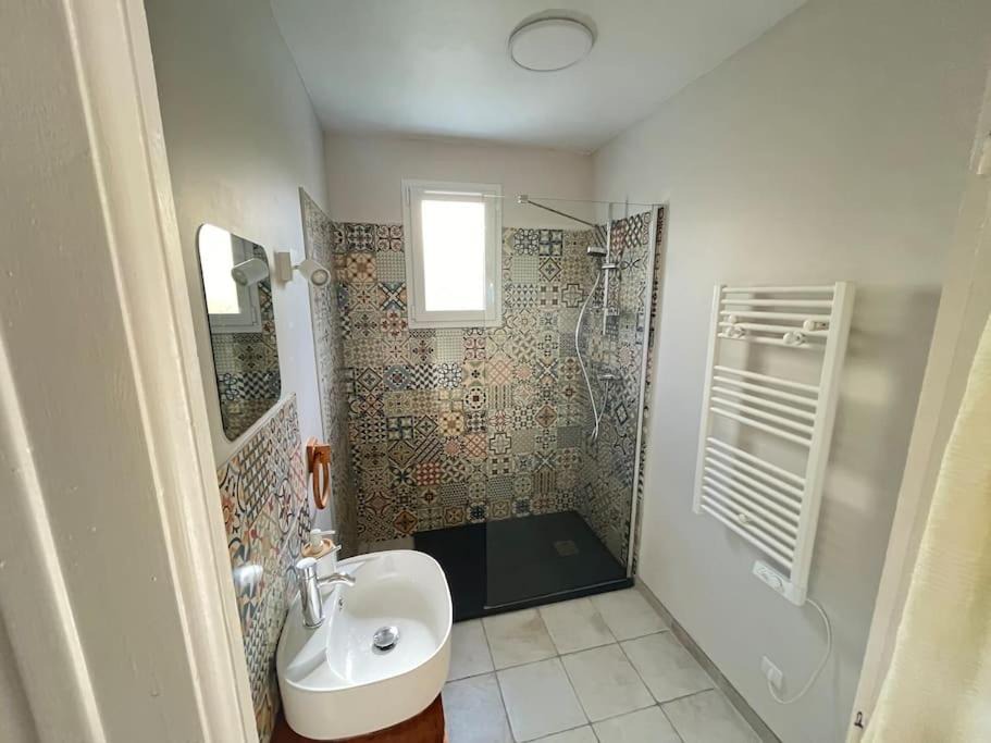 Photo of Bathroom in Langueux