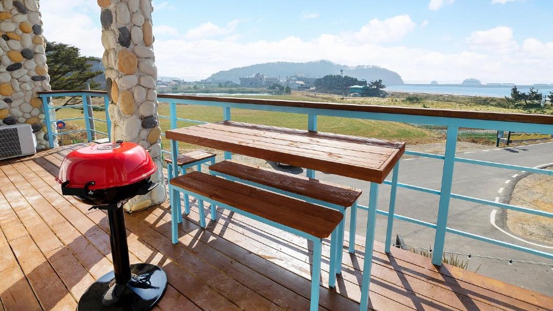 Photo of Others in Taean
