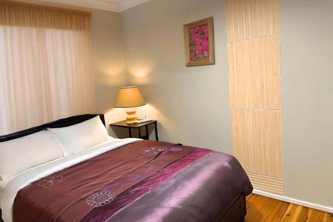 Photo of Bedroom in Kingswood