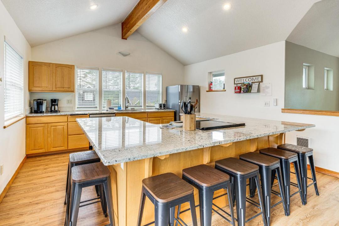 Photo of Kitchen in Rockaway Beach