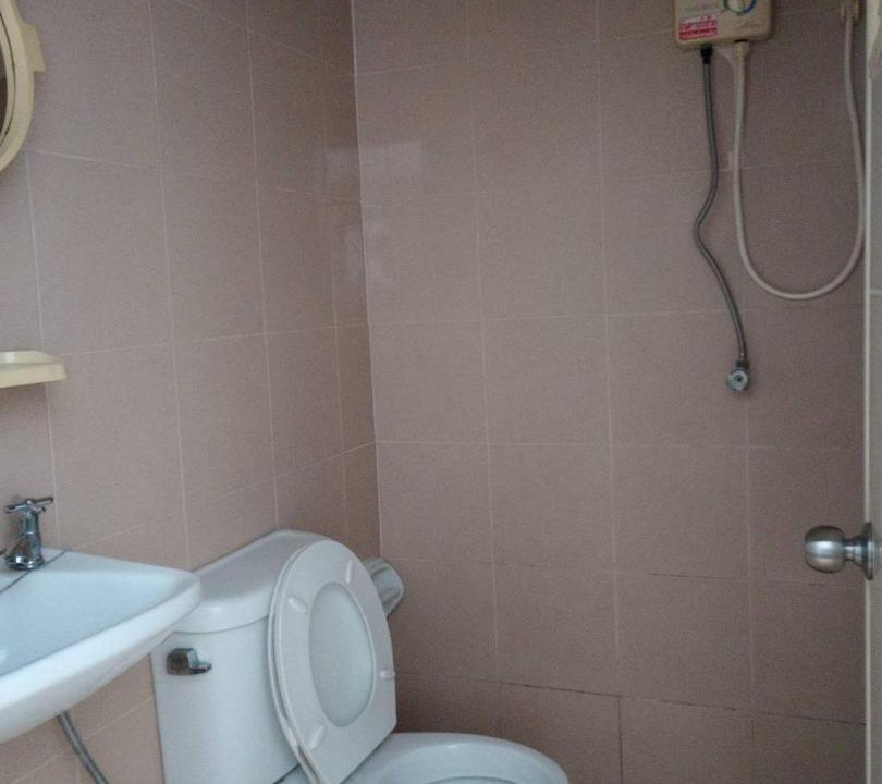 Photo of Bathroom in Khlong Thanon