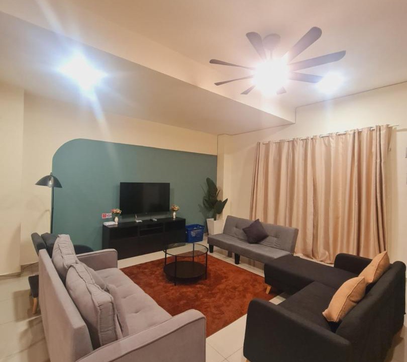 Photo of Livingroom in Gelugor
