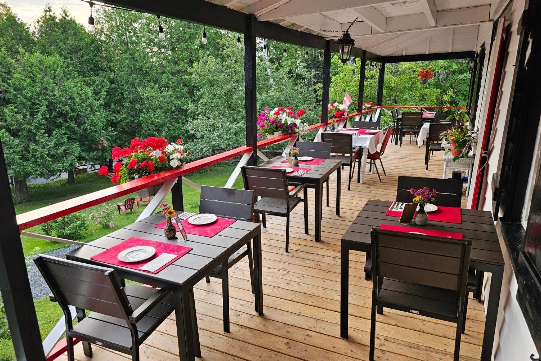 Photo of Patio Balcony in Pointe-au-Pic