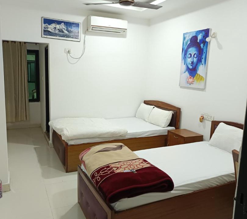 Photo of Bedroom in Manigram