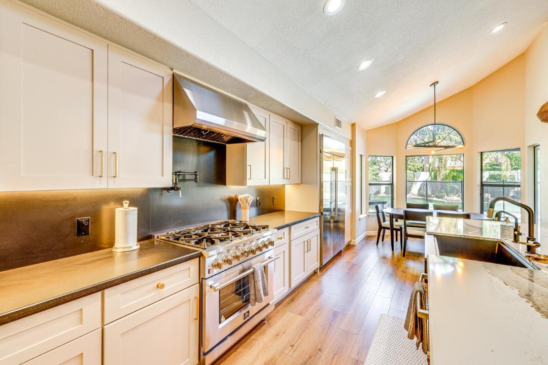 Photo of Kitchen in Arabian Views