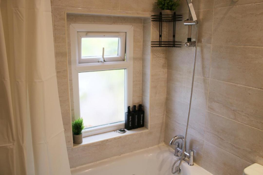 Photo of Bathroom in Homerton