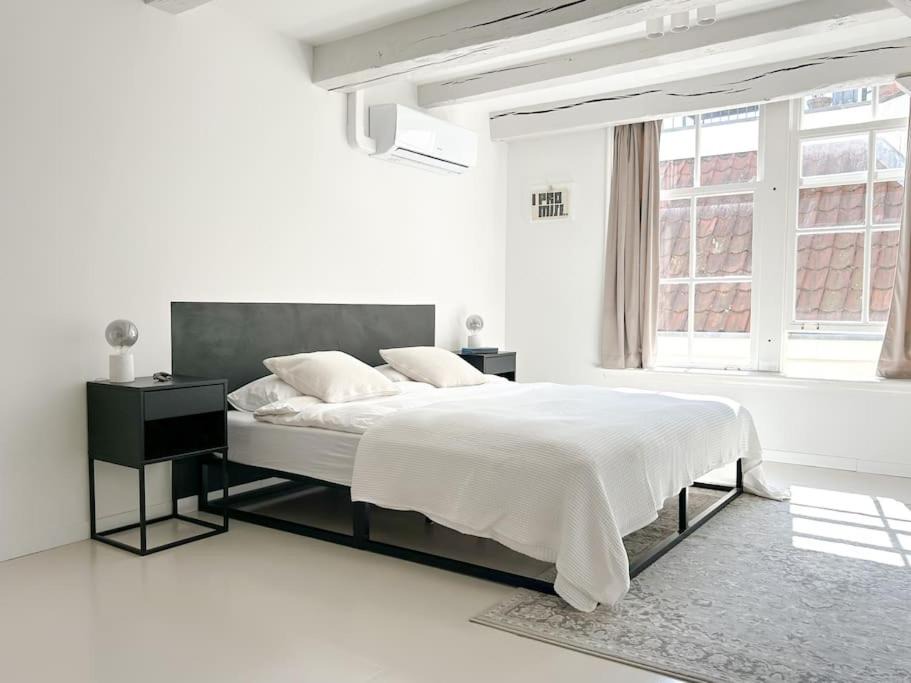 Photo of Bedroom in Amsterdam City Centre