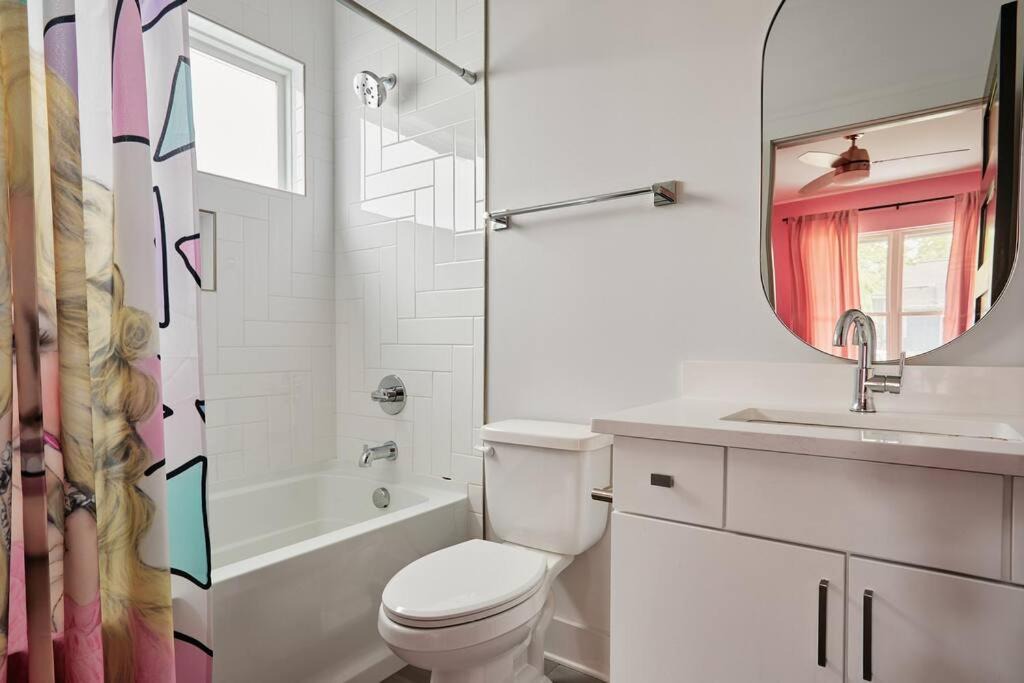Photo of Bathroom in Hadley - Washington