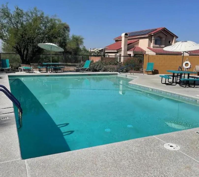 Photo of Others in Oro Valley