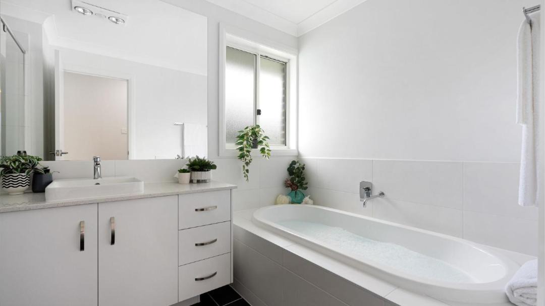 Photo of Bathroom in Currarong