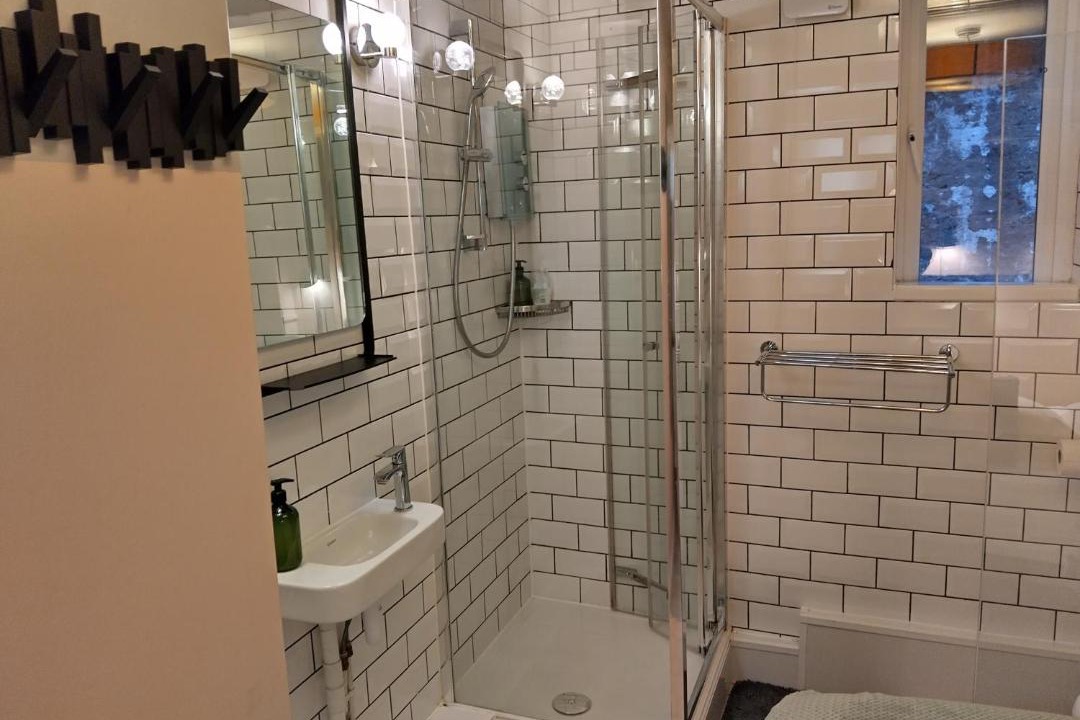 Photo of Bathroom in St Luke's
