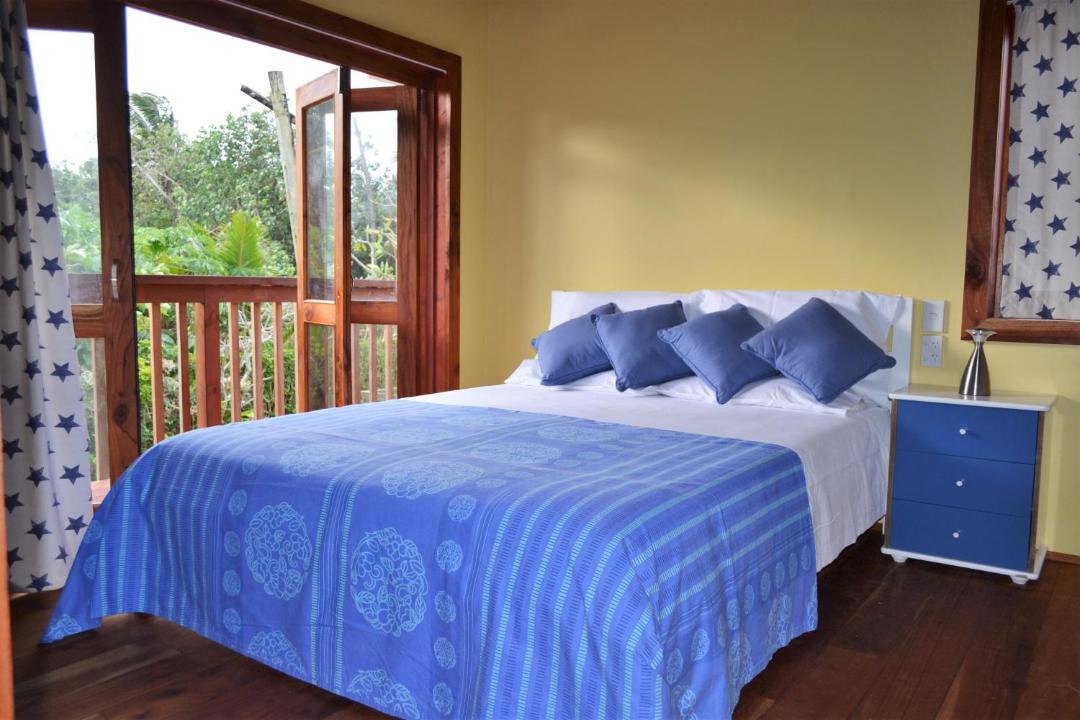 Photo of Bedroom in Ngatangiia