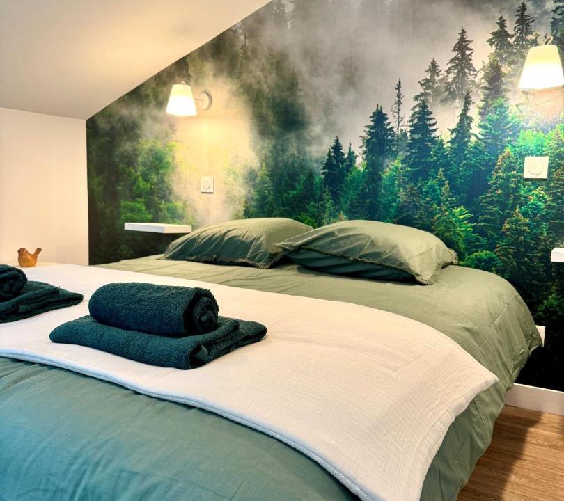 Photo of Bedroom in Chateauneuf-du-Faou