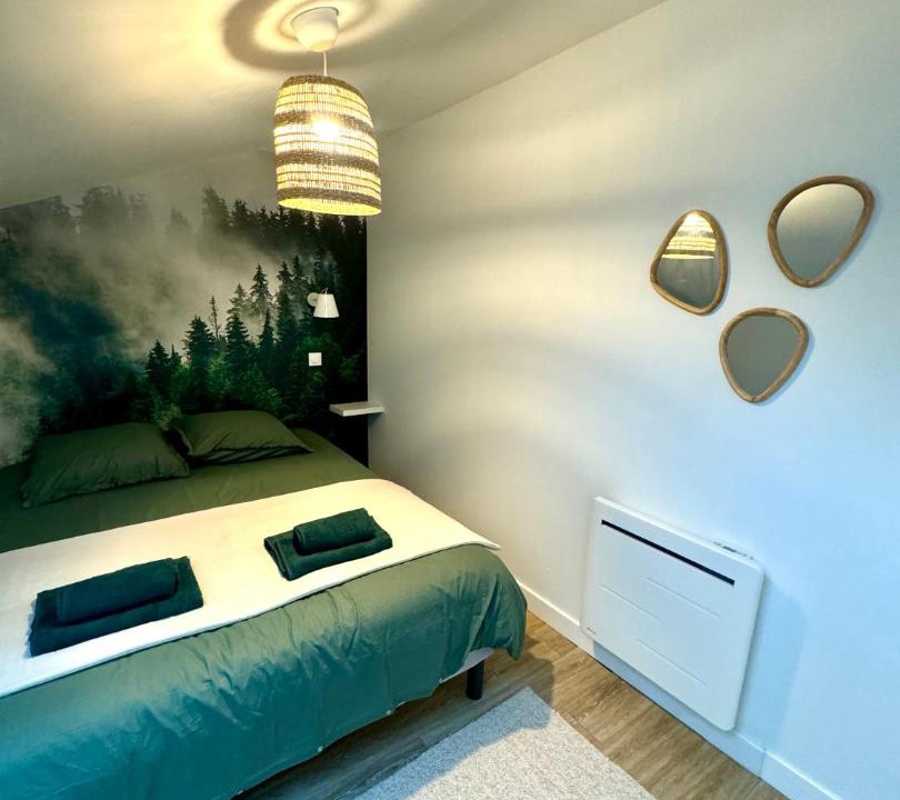 Photo of Bedroom in Chateauneuf-du-Faou