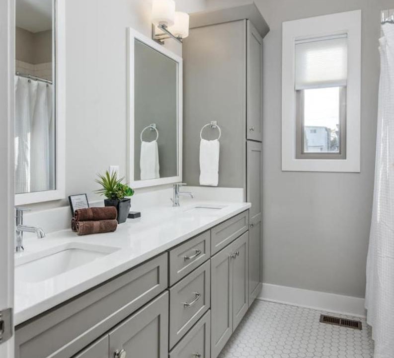 Photo of Bathroom in Salemtown