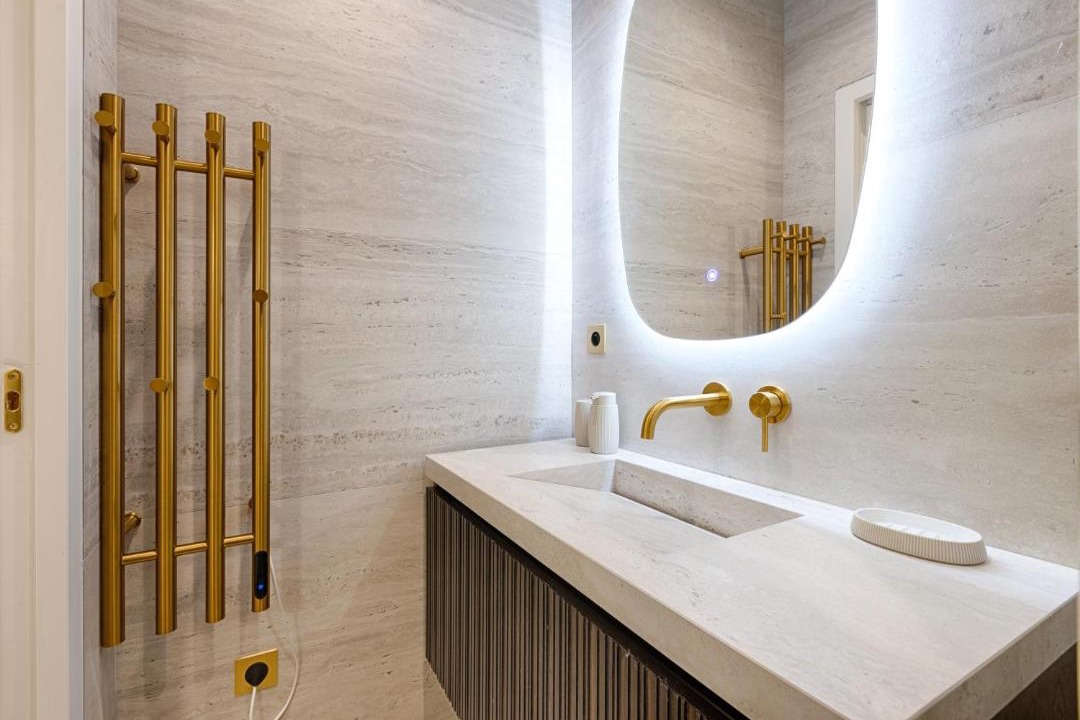 Photo of Bathroom in 8th Arrondissement