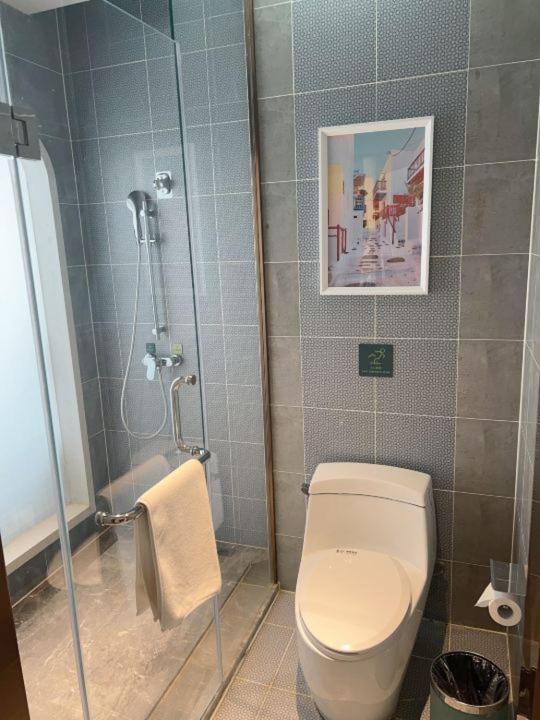 Photo of Bathroom in West Station District