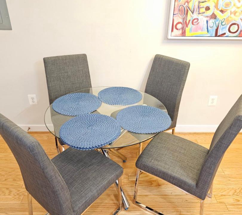 Photo of Livingroom in Cardozo