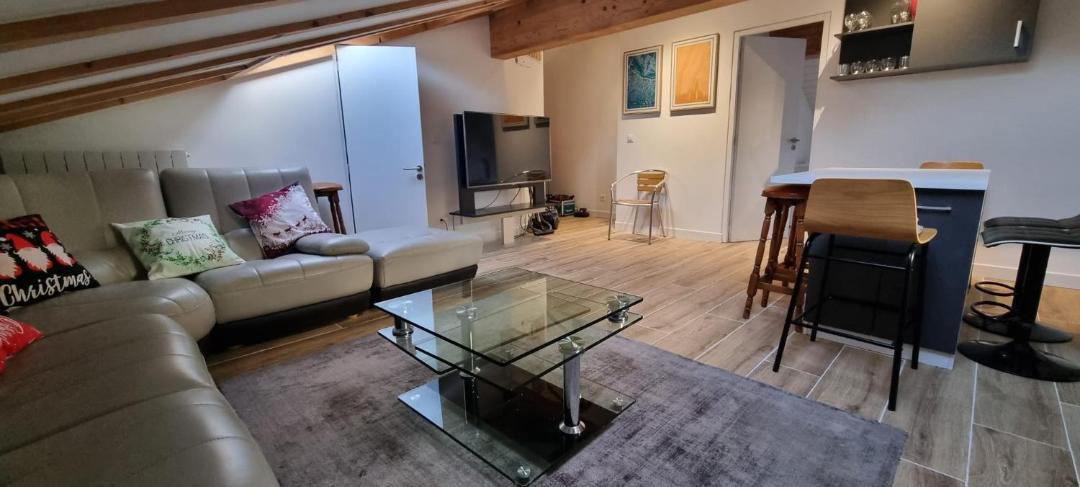 Photo of Livingroom in Crassier
