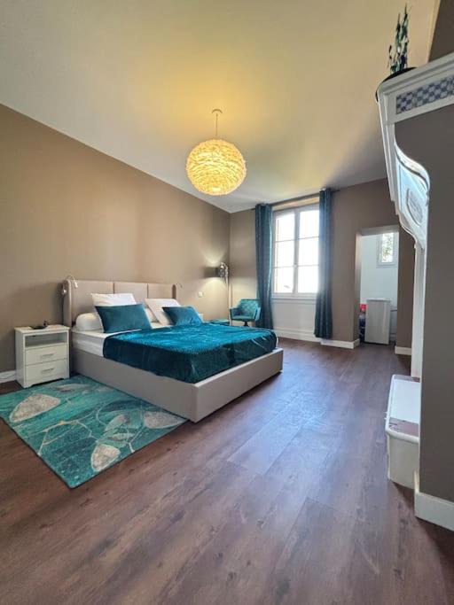 Photo of Bedroom in Limoges