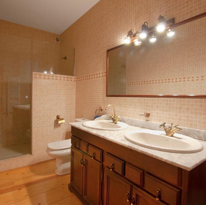 Photo of Bathroom in Subirats