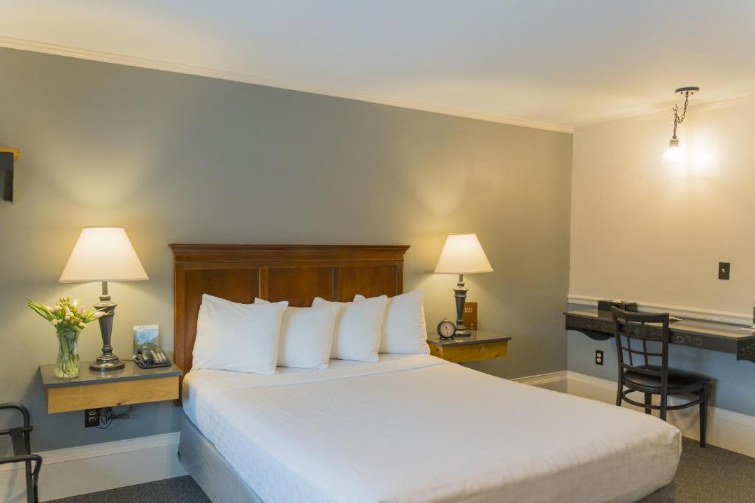 Photo of Bedroom in Wellsboro