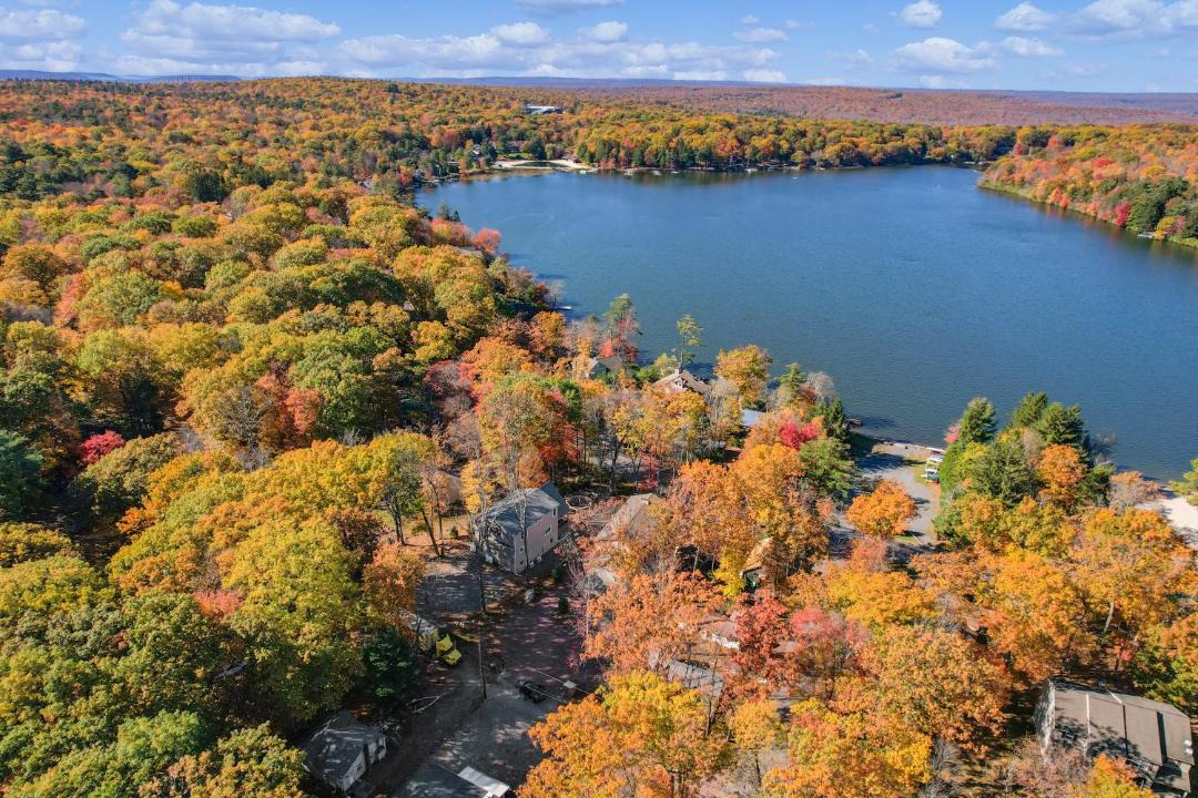 Photo of Others in Lake Harmony Estates